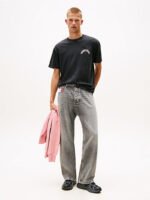 Tommy Jeans outdoors graphic T-shirt in black - Image 3