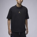 Jordan T-shirt gold logo