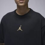 Jordan T-shirt gold logo - Image 5