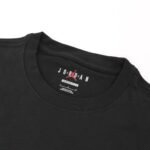 Jordan T-shirt gold logo - Image 3